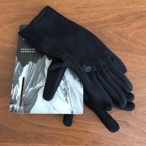 Mountain hardware gloves (women’s M)— NWT